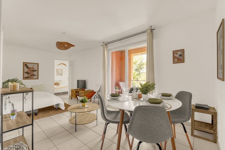 Élégant T2 calme lumineux avec terrasse privée